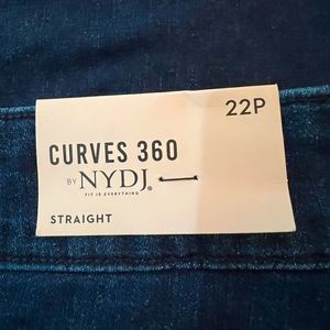 NWT NYDJ Curves 360Jeans